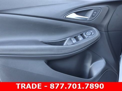 Certified 2024 Buick Encore GX Sport Touring image 10