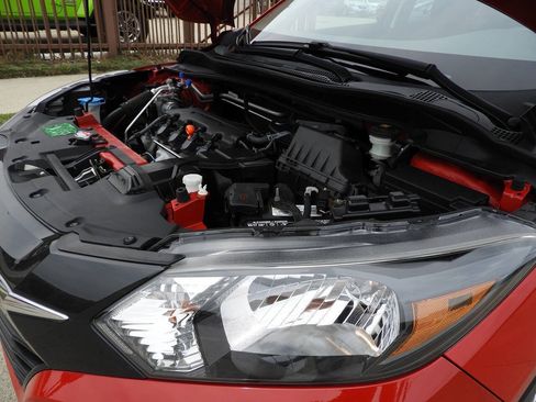 Used 2018 Honda HR-V LX image 42