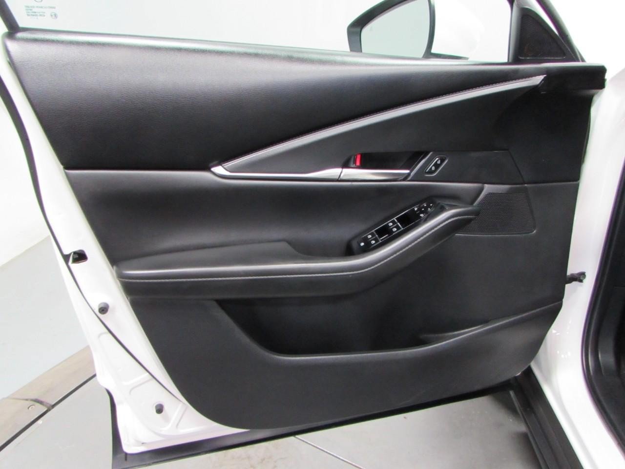 Used 2024 MAZDA CX-30 AWD 2.5 S w/ Preferred Package image 12