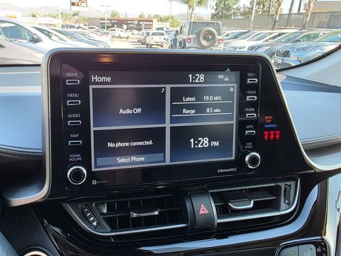 Used 2020 Toyota C-HR Limited image 34