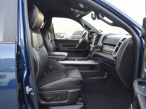 Used 2024 RAM 2500 Laramie w/ Night Edition image 23