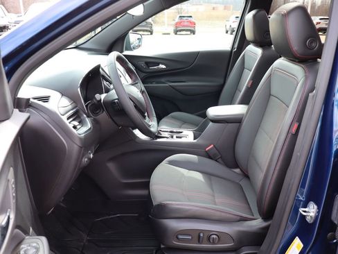 Used 2023 Chevrolet Equinox RS w/ LPO, Floor Liner Package image 11