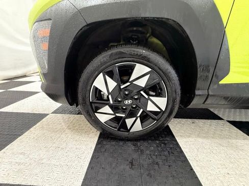 Used 2024 Hyundai Kona SEL image 9