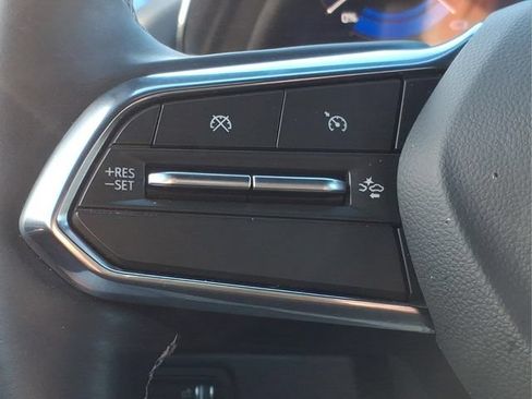 Used 2025 Chevrolet Equinox EV LT w/ Convenience Package FWD image 24