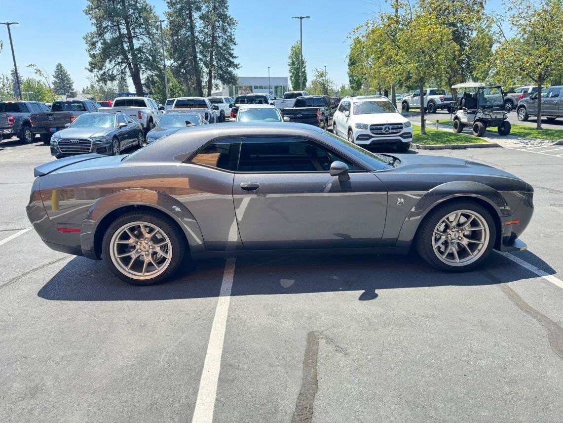 Used 2020 Dodge Challenger R/T Scat Pack RWD image 6