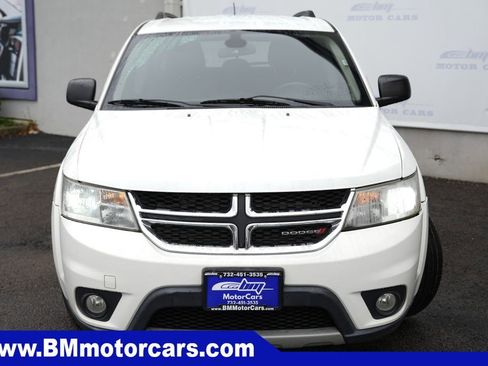 Used 2018 Dodge Journey SE w/ Mopar All Weather Group FWD image 5