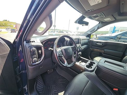 Used 2021 Chevrolet Silverado 1500 LT Trail Boss w/ Convenience Package II image 15