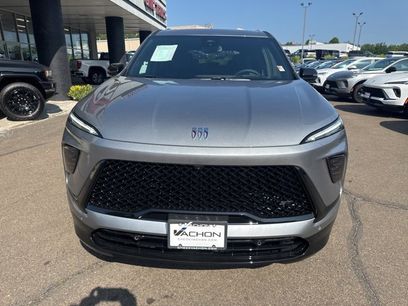 New 2025 Buick Enclave Sport Touring w/ Super Cruise Package