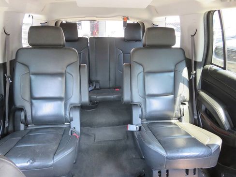 Used 2016 GMC Yukon SLT w/ Open Road Package AWD/4WD image 26