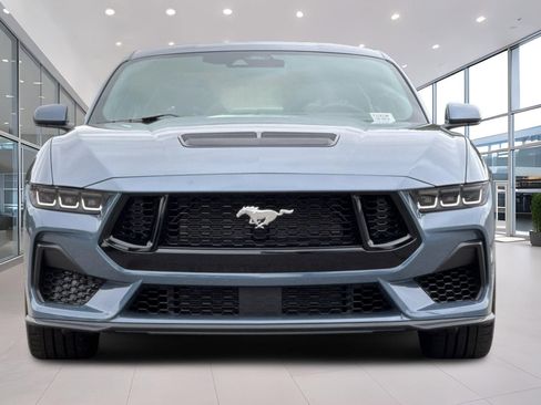 Used 2025 Ford Mustang GT Premium w/ GT Performance Package RWD image 9