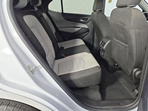 Used 2022 Chevrolet Equinox LT FWD image 35