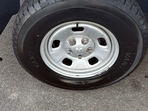 Used 2019 RAM 1500 Tradesman w/ Power & Remote Entry Group RWD image 25