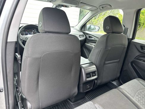 Certified 2024 Chevrolet Equinox LT FWD image 16