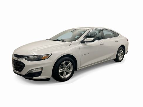 Used 2022 Chevrolet Malibu LT image 30