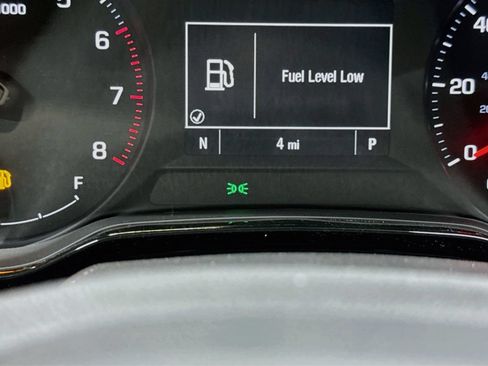 New 2026 Chevrolet Trax LS w/ LS Convenience Package FWD image 14