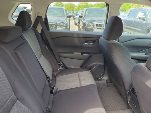 New 2026 Nissan Rogue SV w/ Cold Weather Package FWD image 30