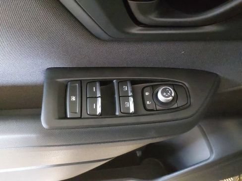Used 2026 Subaru Forester Premium AWD/4WD image 18