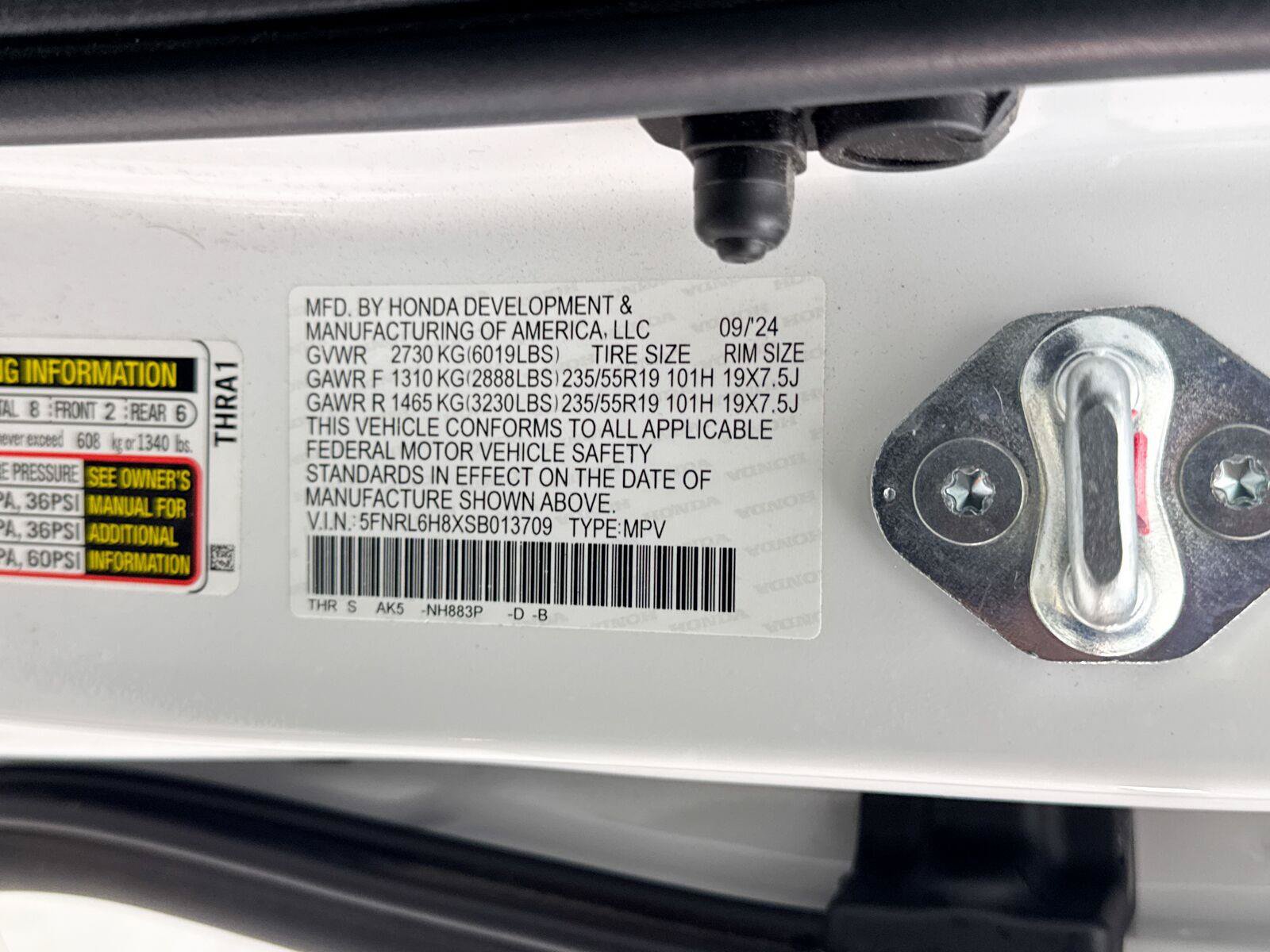 Used 2025 Honda Odyssey Touring image 37
