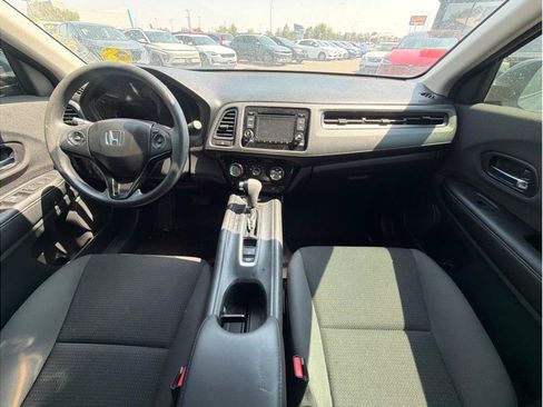 Used 2021 Honda HR-V LX image 4