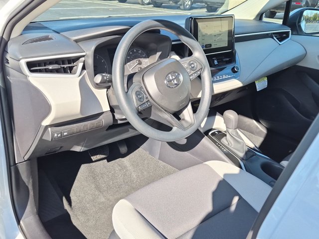 Certified 2025 Toyota Corolla LE w/ LE Premium Package FWD image 4