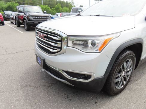 Used 2019 GMC Acadia SLT AWD/4WD image 8