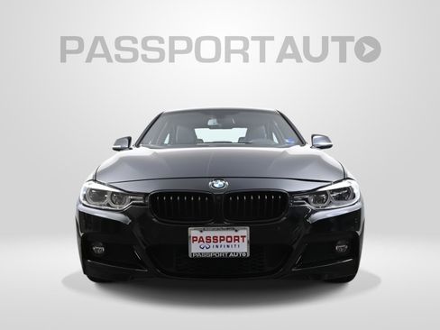 Used 2017 BMW 330i xDrive Sedan image 2