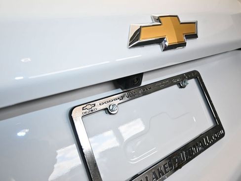 Used 2023 Chevrolet Equinox LS image 37