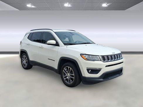 Used 2020 Jeep Compass Latitude image 6