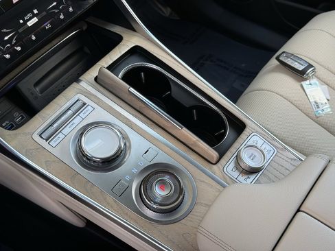 Used 2023 Genesis GV80 3.5T image 34