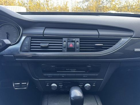 Used 2018 Audi S6 Premium Plus image 24