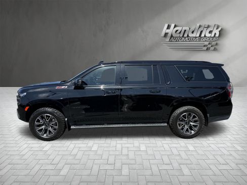 Used 2023 Chevrolet Suburban Z71 w/ Z71 Off-Road Package AWD/4WD image 7