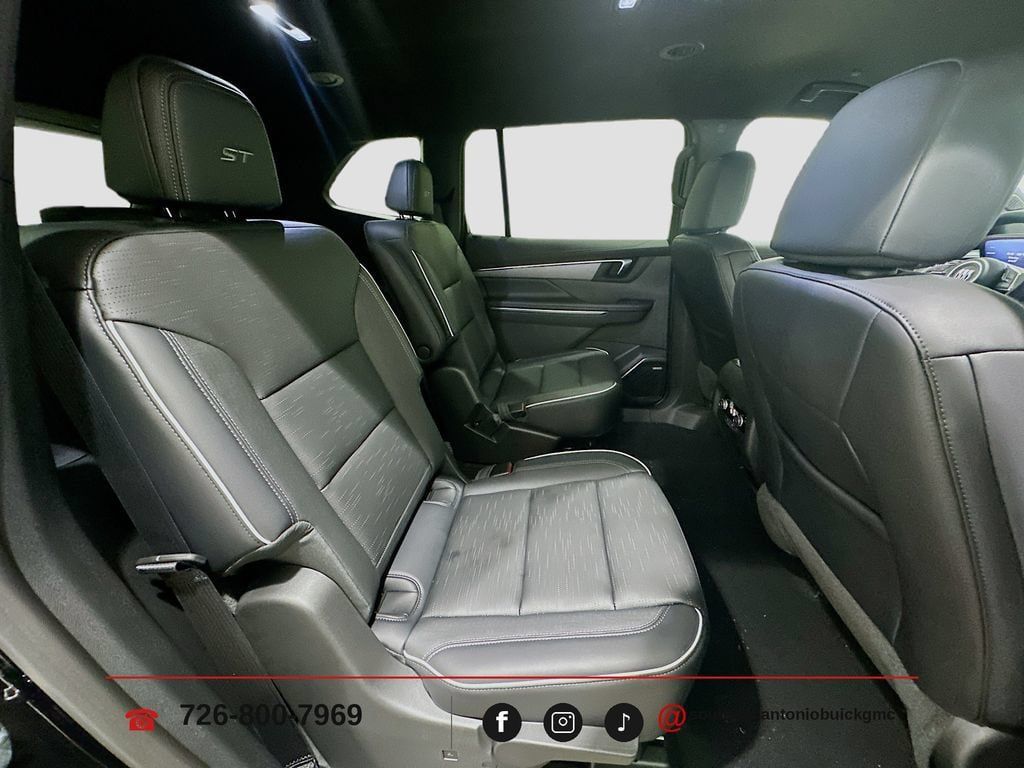 New 2026 Buick Enclave Sport Touring w/ Power Package AWD/4WD image 28