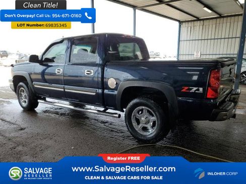 Used 2007 Chevrolet Silverado 1500 LT w/ Onstar Plus Package AWD/4WD image 3