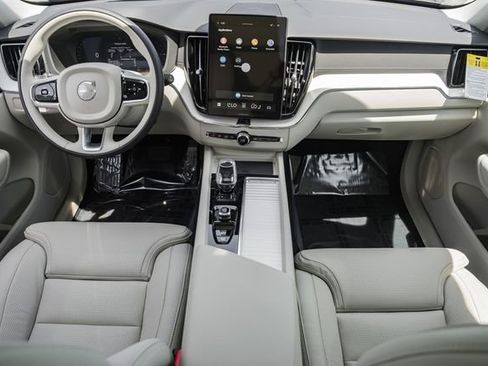 New 2026 Volvo XC60 T8 Ultra w/ Climate Package AWD/4WD image 20