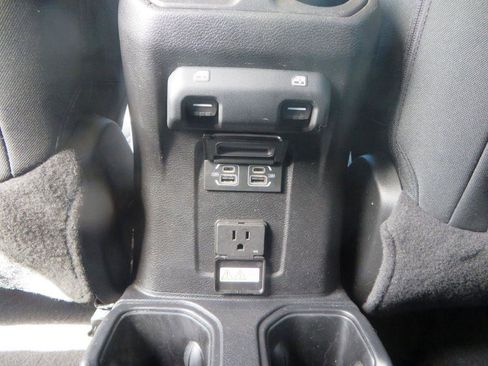 Used 2021 Jeep Wrangler Unlimited Sahara AWD/4WD image 20