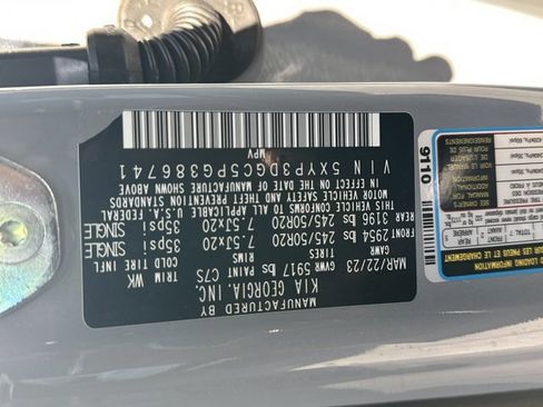 Certified 2023 Kia Telluride EX X-Line AWD/4WD image 40