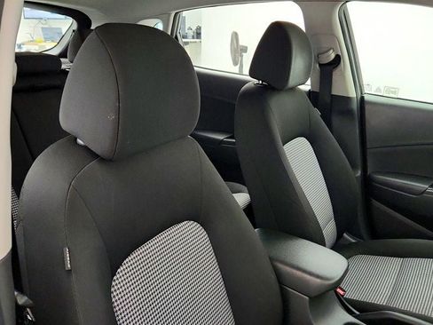 Used 2021 Hyundai Kona SE FWD image 23