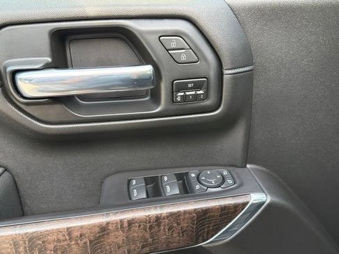 Used 2021 GMC Sierra 1500 Denali w/ Denali Ultimate Package AWD/4WD image 22