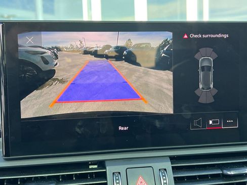 Used 2025 Audi Q5 2.0T Premium w/ Convenience Plus Package image 30