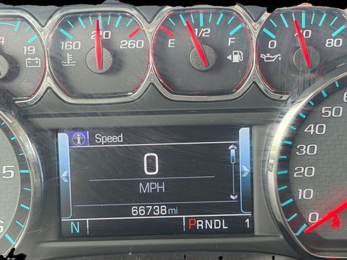 Used 2017 GMC Sierra 2500 SLT w/ All Terrain HD Package image 15