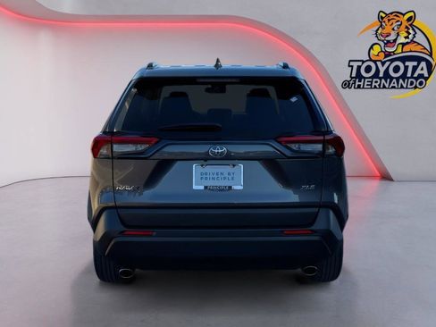Used 2024 Toyota RAV4 XLE image 6