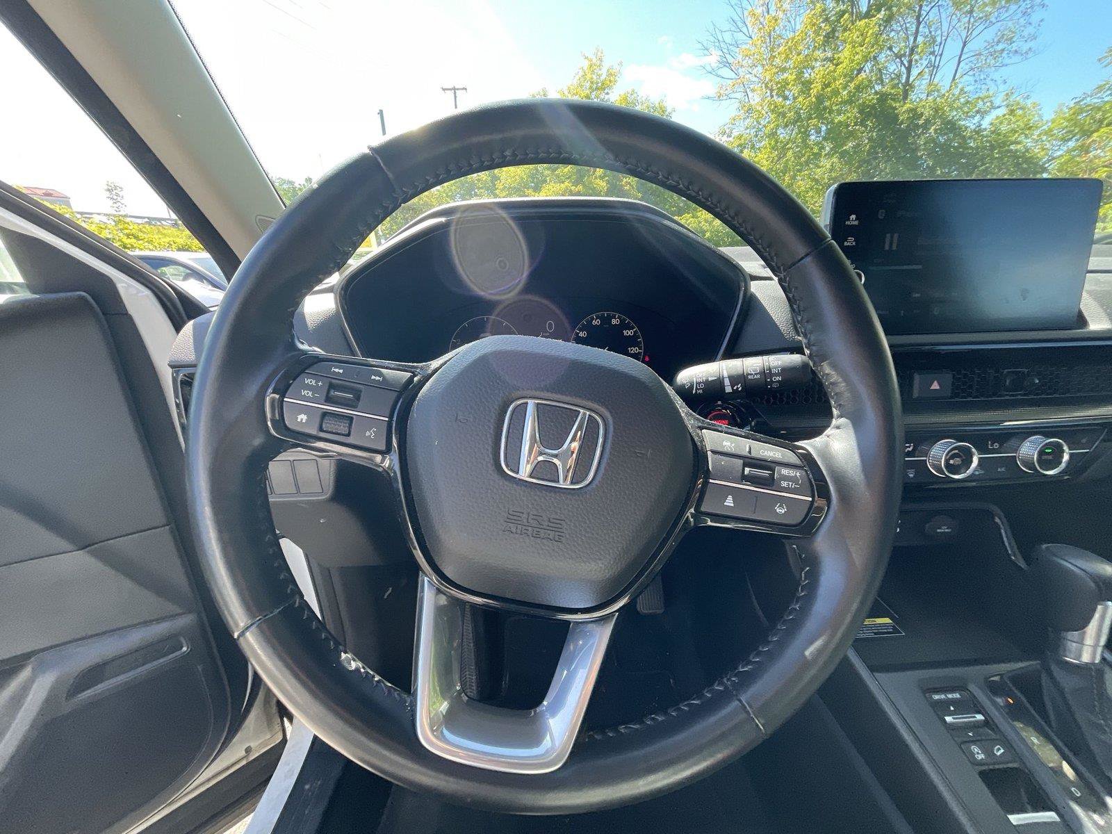 Used 2025 Honda CR-V EX-L image 15