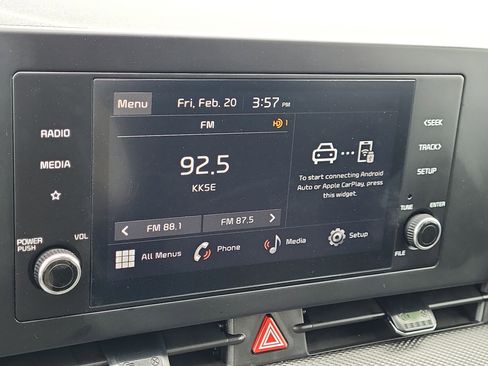 Used 2023 Kia Sportage LX image 25