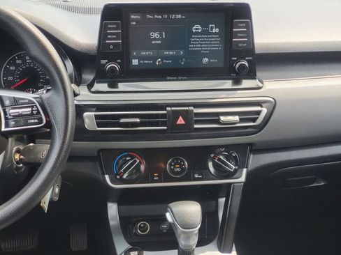 Used 2021 Kia Seltos LX AWD/4WD image 23