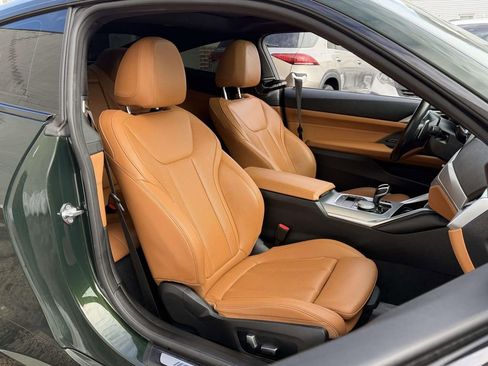 Used 2023 BMW 440i xDrive Coupe w/ Premium Package image 9