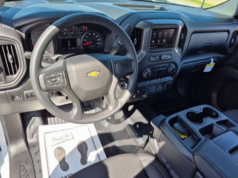 New 2025 Chevrolet Silverado 2500 W/T w/ WT Convenience Package image 2