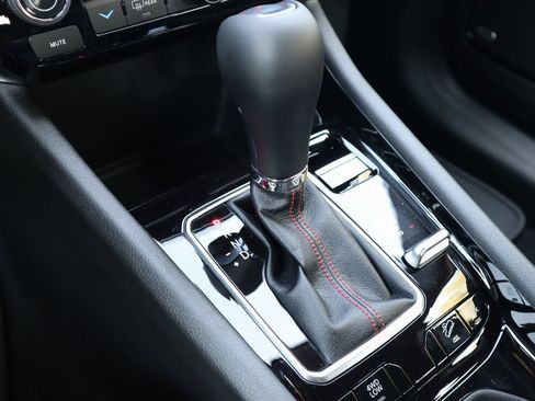 New 2025 Jeep Compass Trailhawk w/ Sun & Sound Group image 7