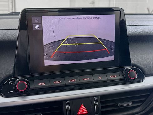 Used 2024 Kia Forte LXS image 21