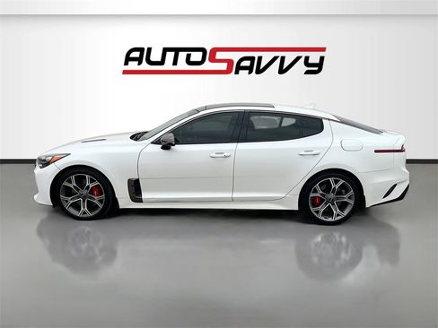 Used 2021 Kia Stinger GT1 image 4