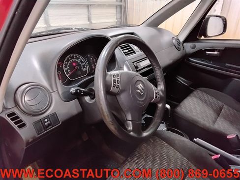 Used 2007 Suzuki SX4 AWD Hatchback image 11